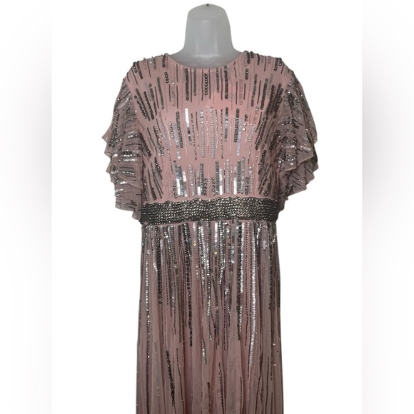 Mac Duggal 93582 Pink Sequin Embellished Gown Size 12 | Formal Evening Dress - Picture 7 of 10